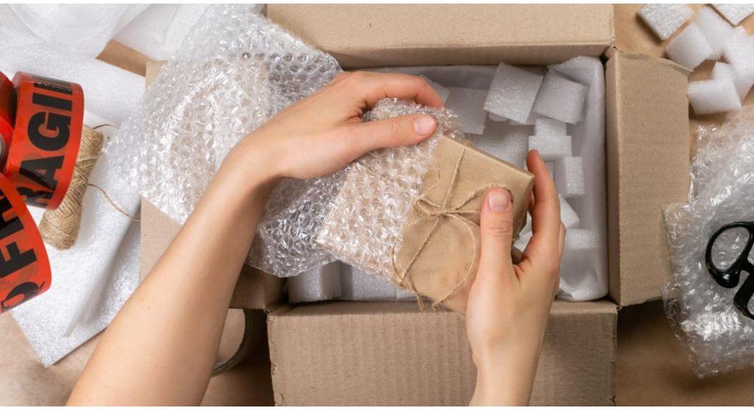 Navigating the Festive Rush: Packaging Essentials for the Christmas Sales Boom